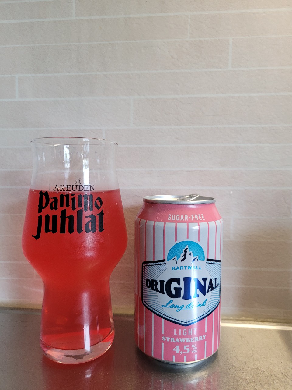 Original Long Drink Strawberry Light 4,5%, Finland