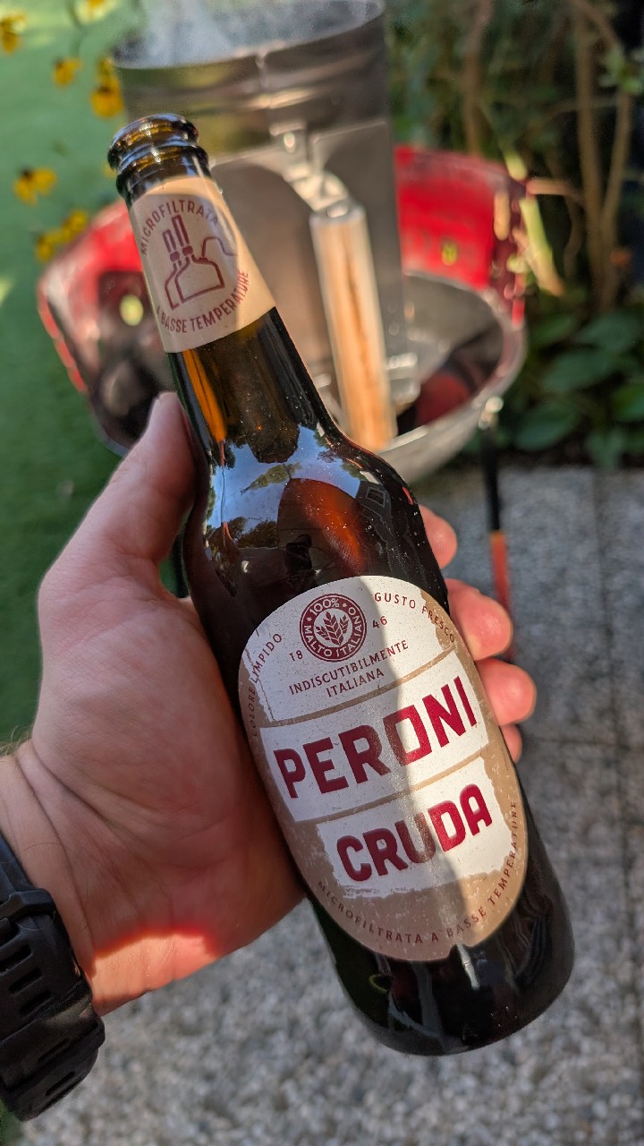 Peroni Cruda, Italy