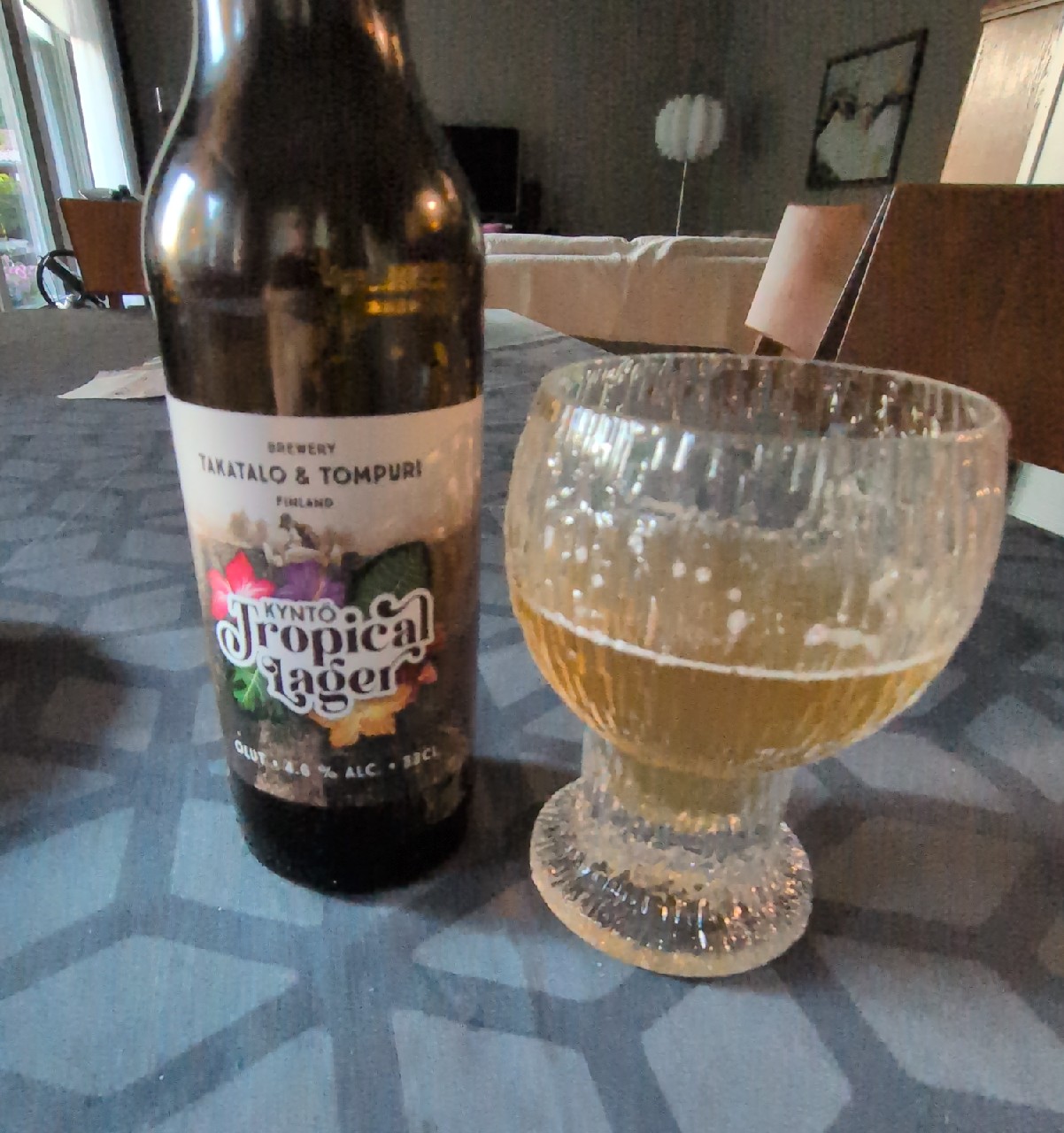 Kyntö Tropical Lager, Takatalo & Tompuri Brewery