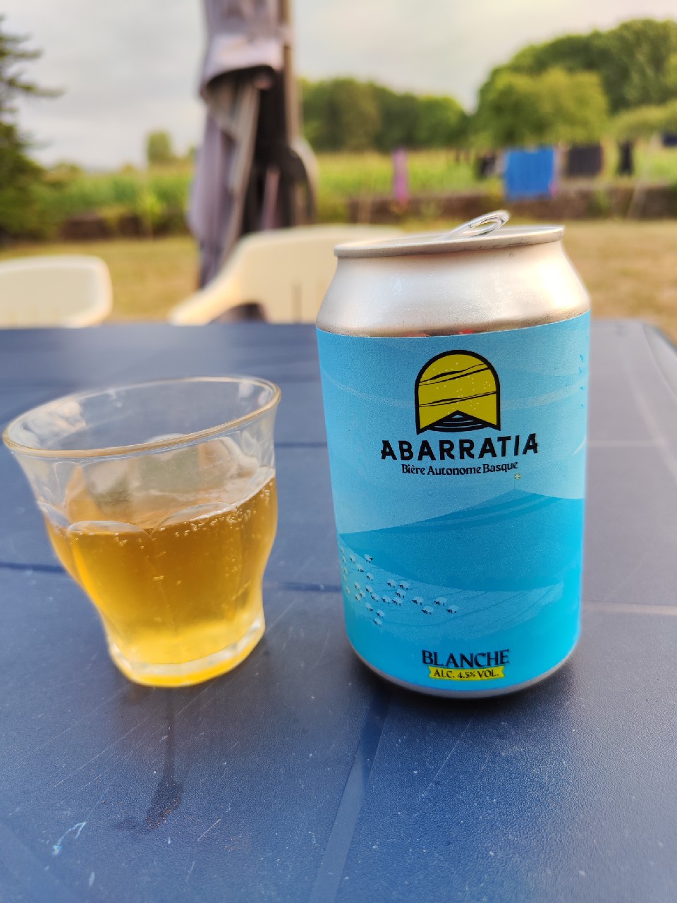 Abarratia Blanche, Abarratia