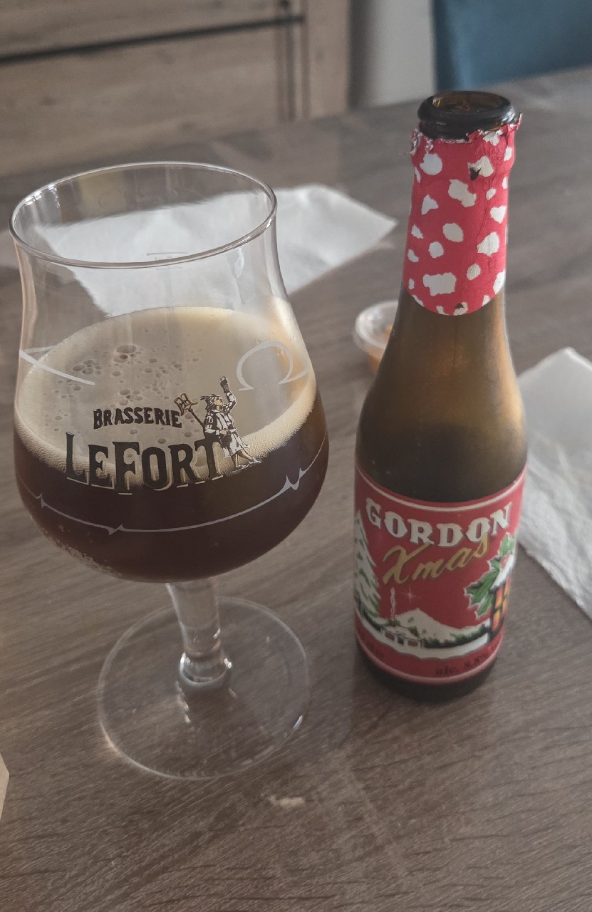 Gordon Xmas, Timmermans (John Martin)