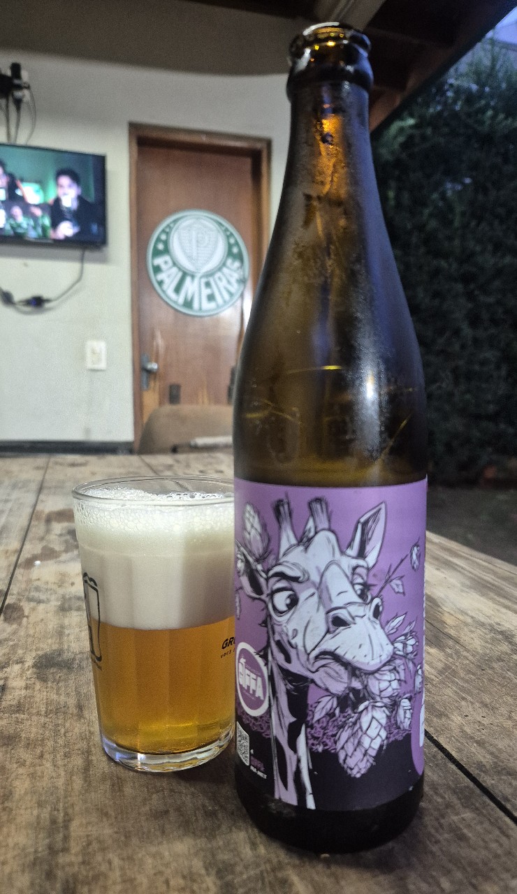 Hop Canopy IPA, Giffa