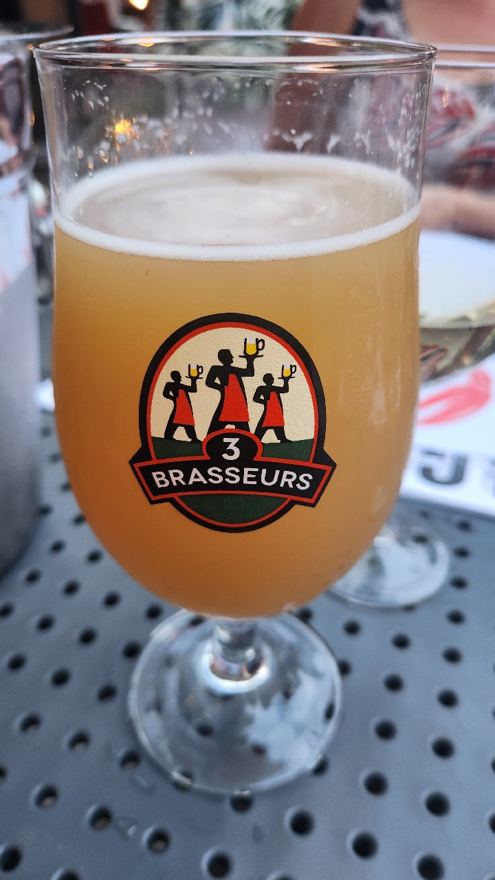 3 brasseurs Houblonnee signature, 3 Brasseurs Canada
