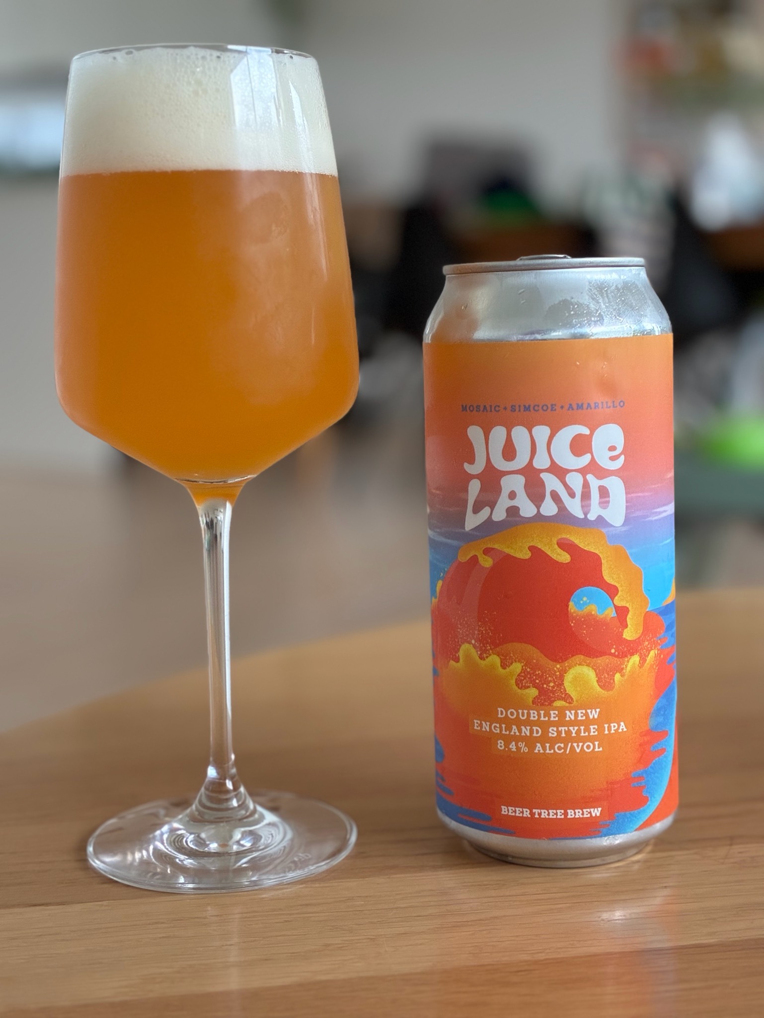 Juice land (Mosaic, Simcoe, Amarillo), Beer Tree Brew Co.