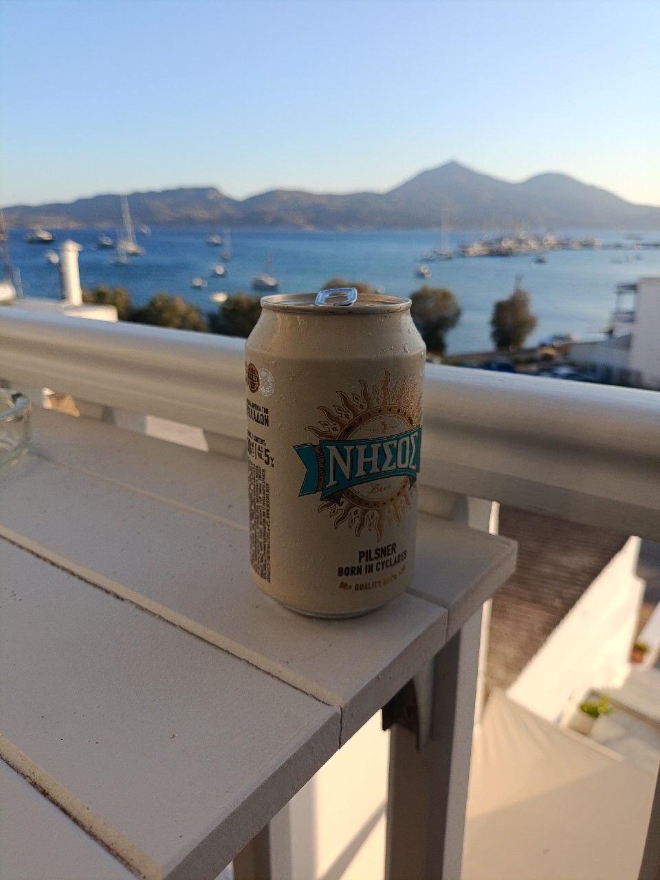 Nissos Pilsner / Νήσος Pilsner, Greece