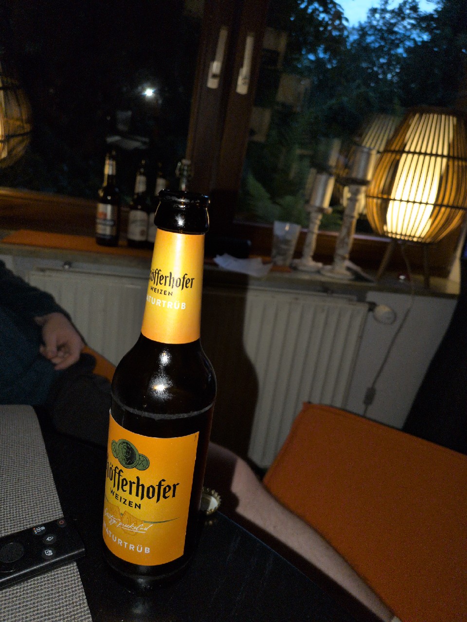 Schöfferhofer Hefeweizen, Schöfferhofer Weizenbier GmbH (Radeberger Gruppe)