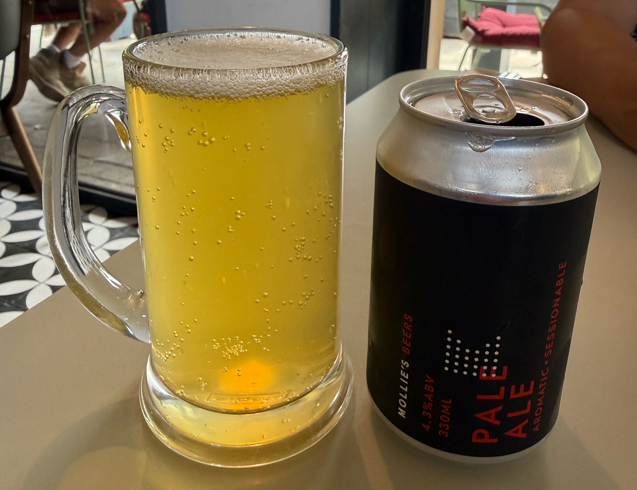 Mollie's Pale Ale, Forest Road Brewing Co.