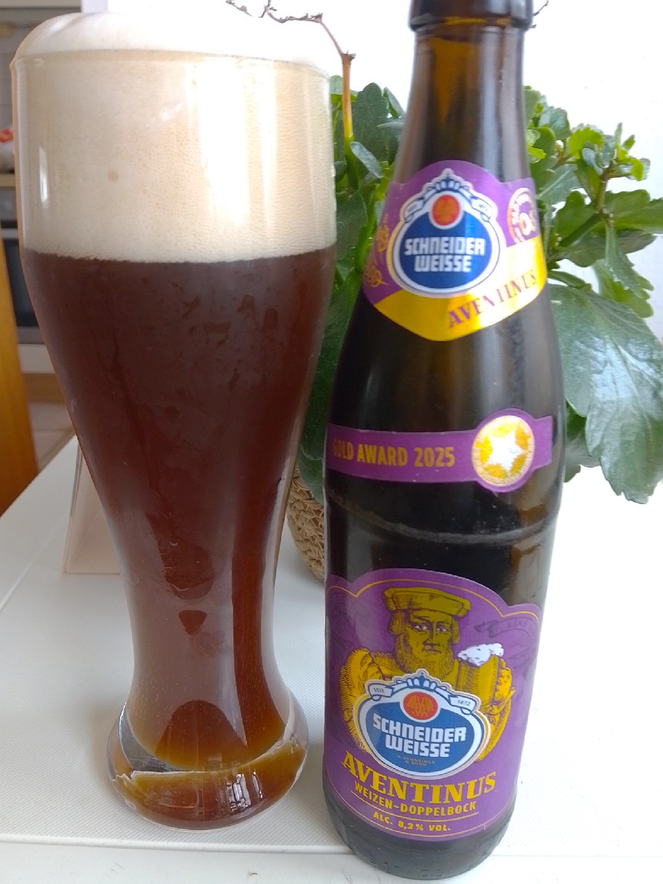 Schneider Weisse Tap 6 Aventinus Weizen-Doppelbock, Germany
