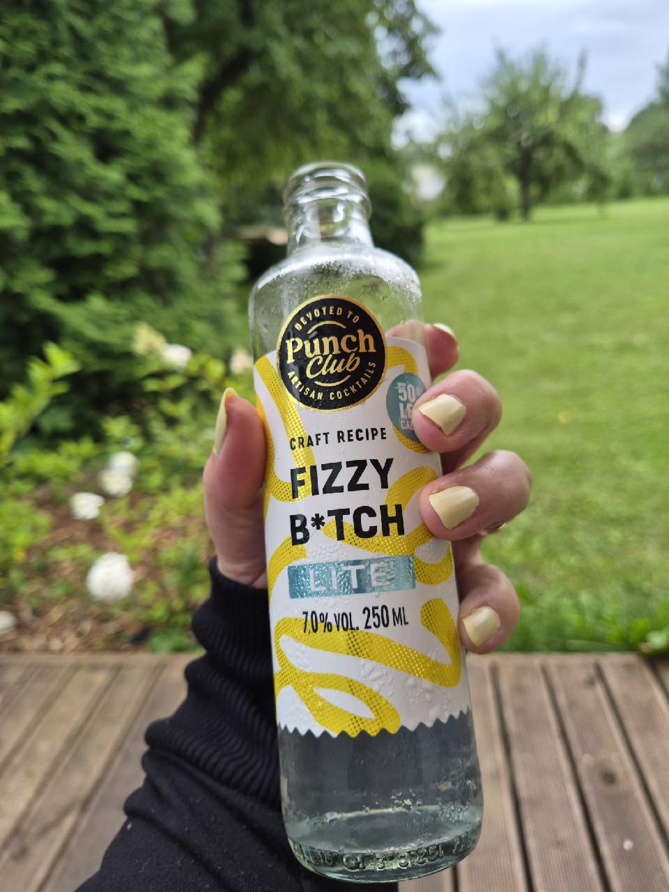 Fizzy b*tch, Estonia