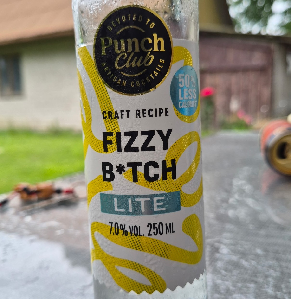Fizzy b*tch, Estonia
