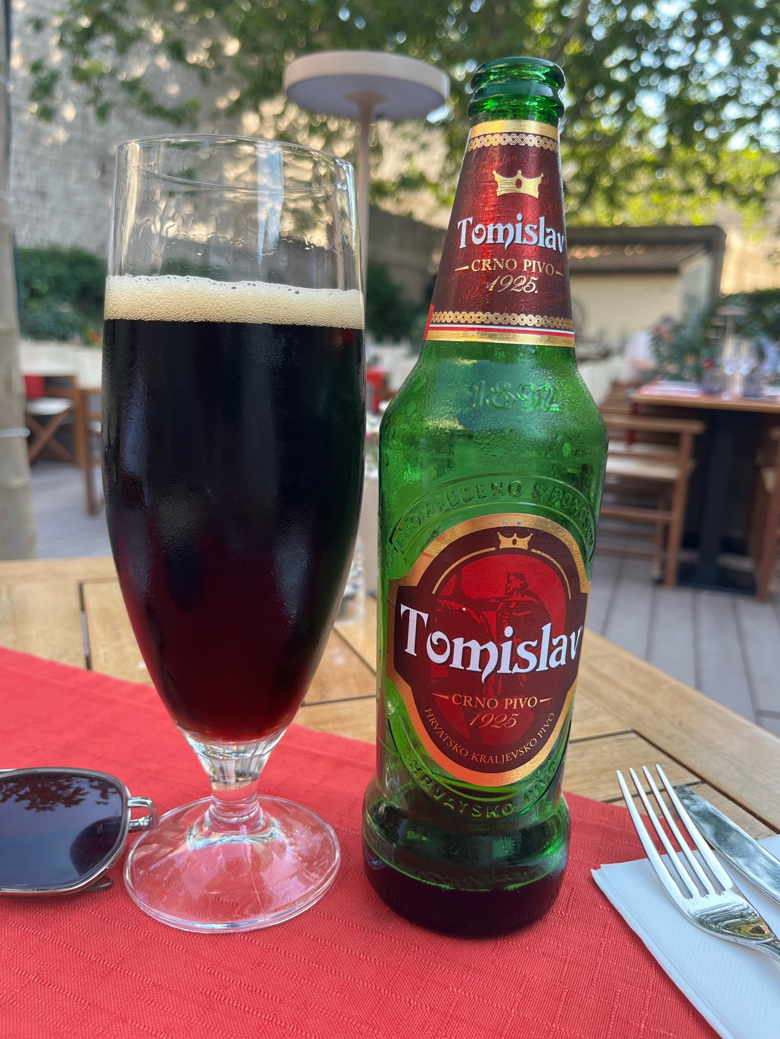 Tomislav Crno Pivo, Zagrebačka Pivovara (MolsonCoors)