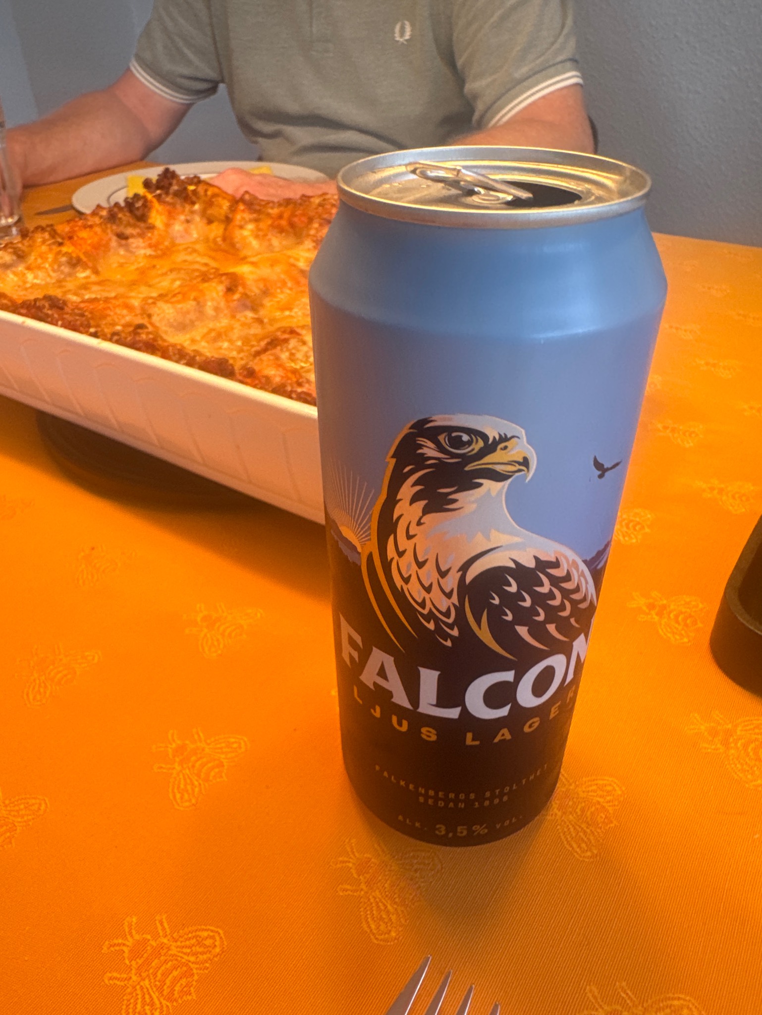 Falcon Ljus Lager, Sweden