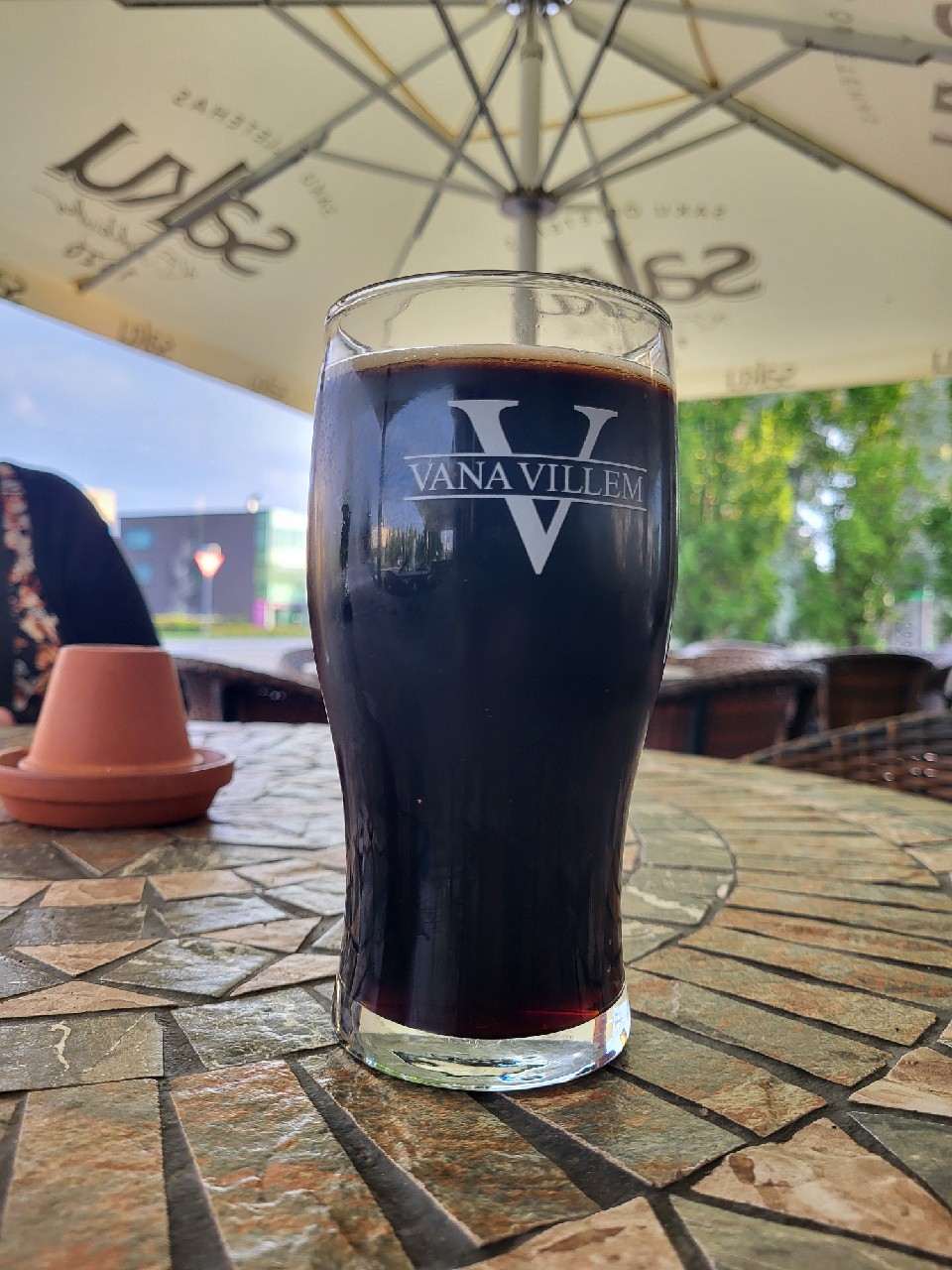 Marmor Stout, Vana Villem