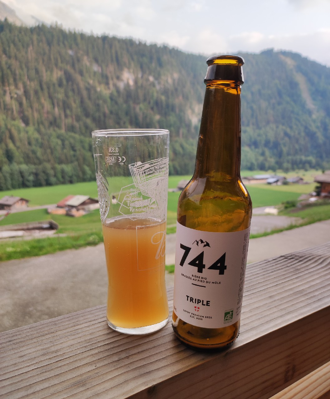 744 Triple, La Brasserie 744