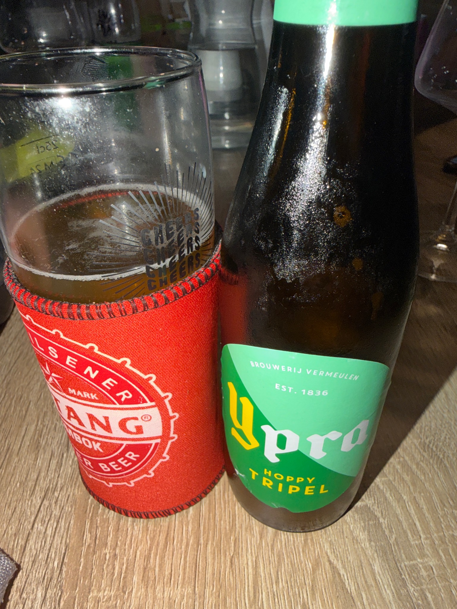 Ypra Hoppy Tripel, Brouwerij Omer Vander Ghinste