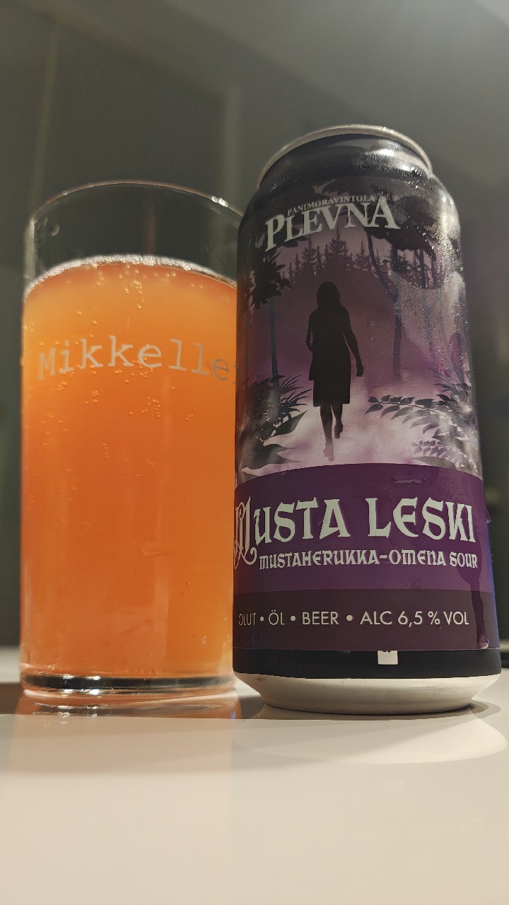 Musta Leski, Finland