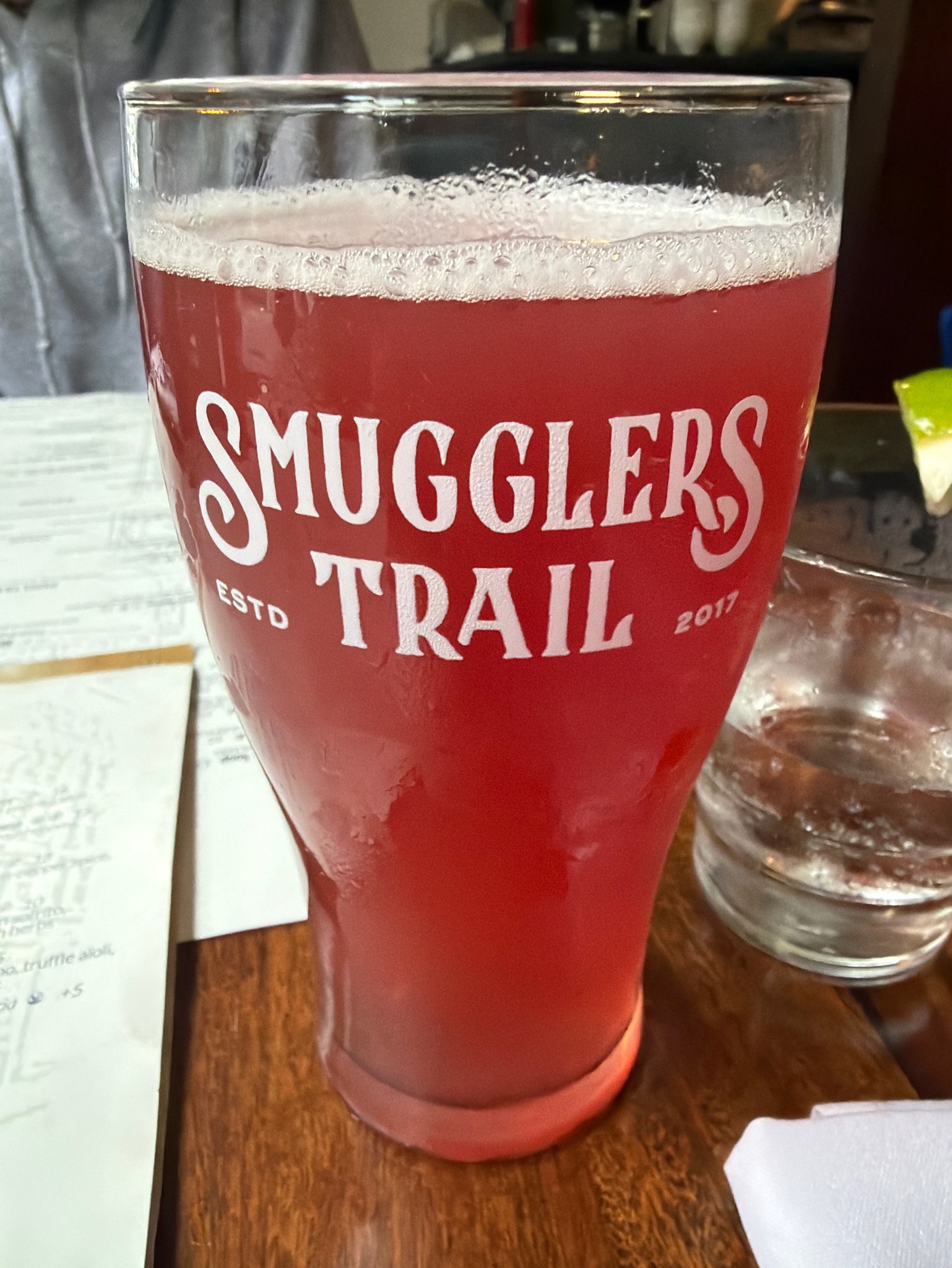Scrumpers Blueberry Peach Sour, Smugglers Trail