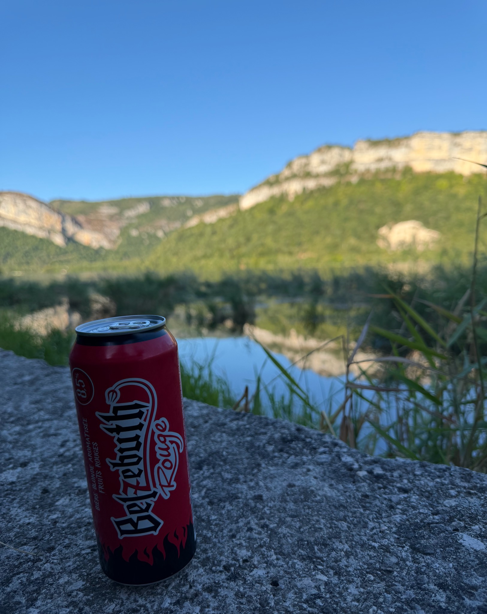 Belzebuth Rouge, France