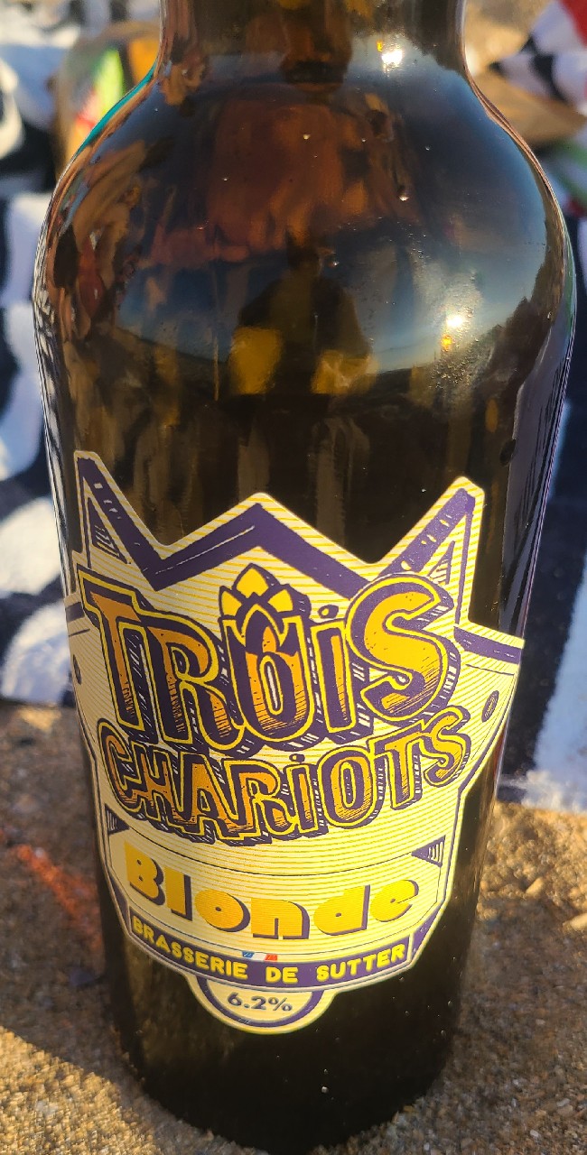 Trois Chariots Blonde, France