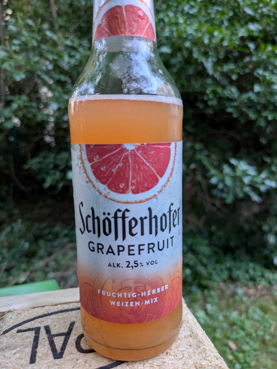 Schöfferhofer Weizen Grapefruit, Germany