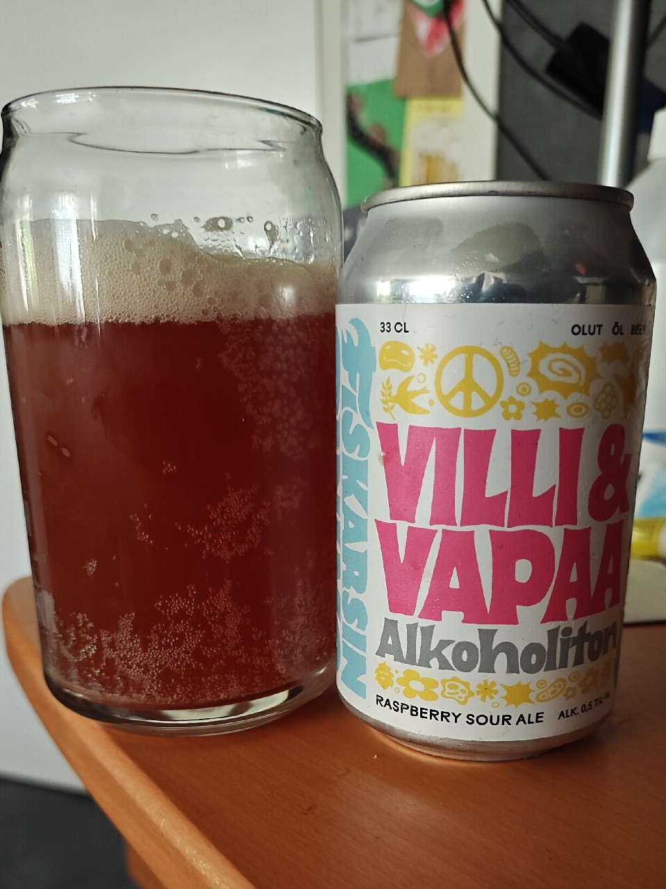 Villi & Vapaa Alkoholiton Raspberry Sour Ale, Finland