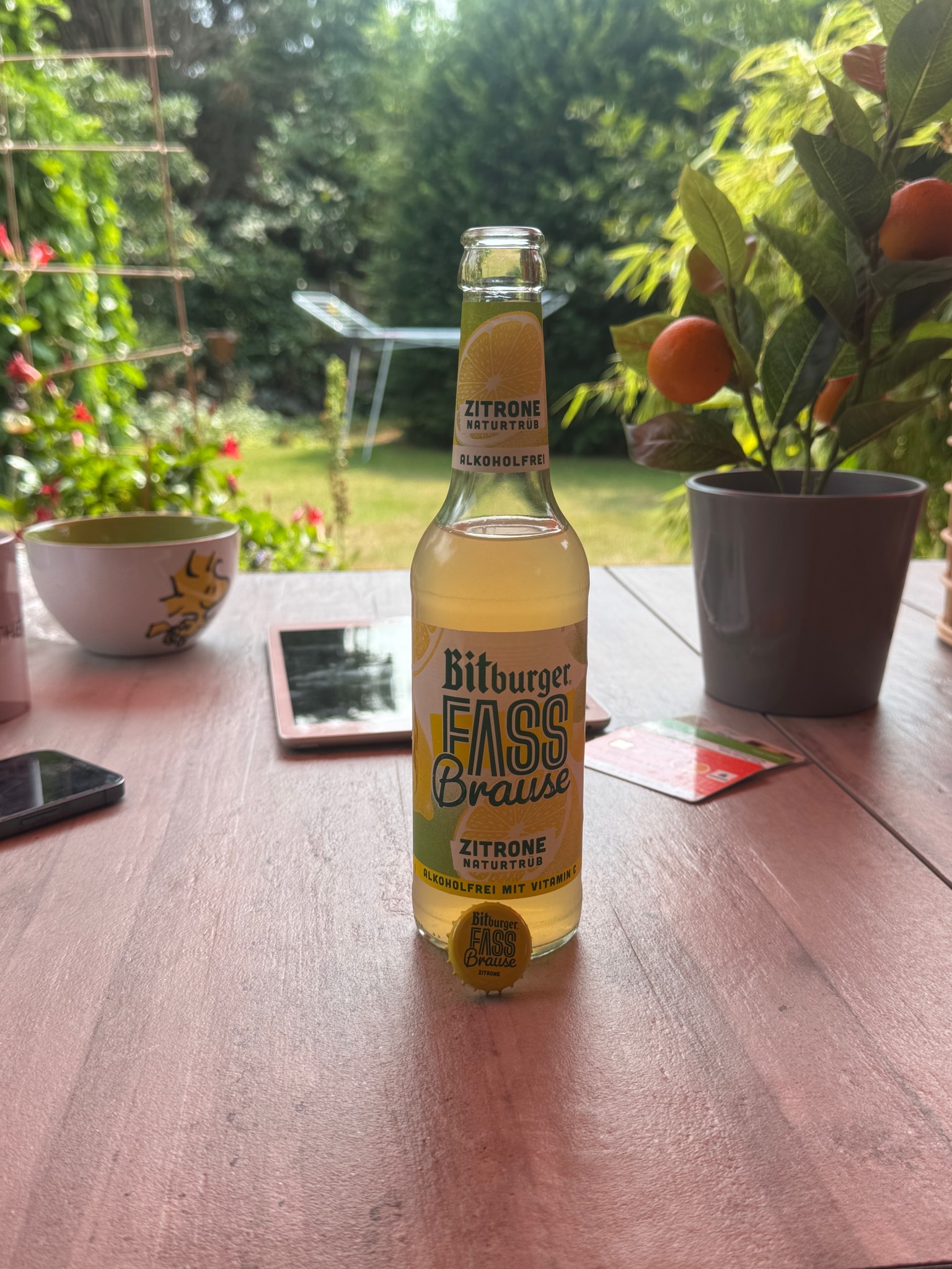 Bitburger Fassbrause Naturtrüb Zitrone, Germany