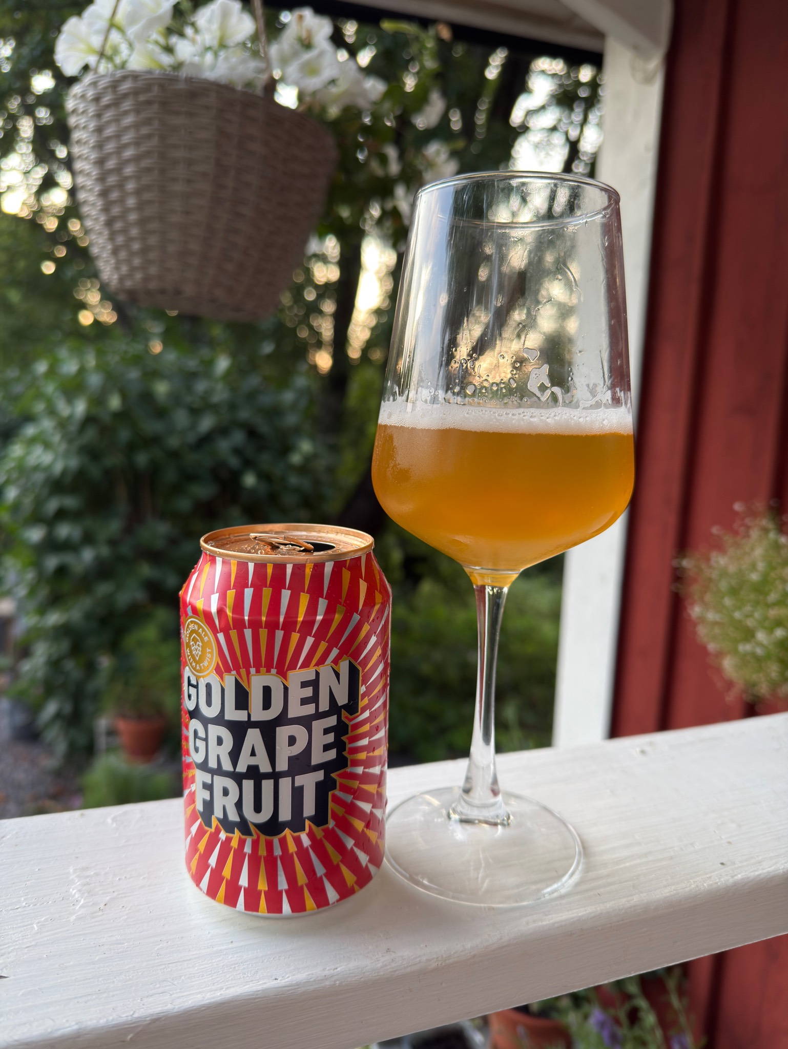 Golden Grapefruit, Sweden