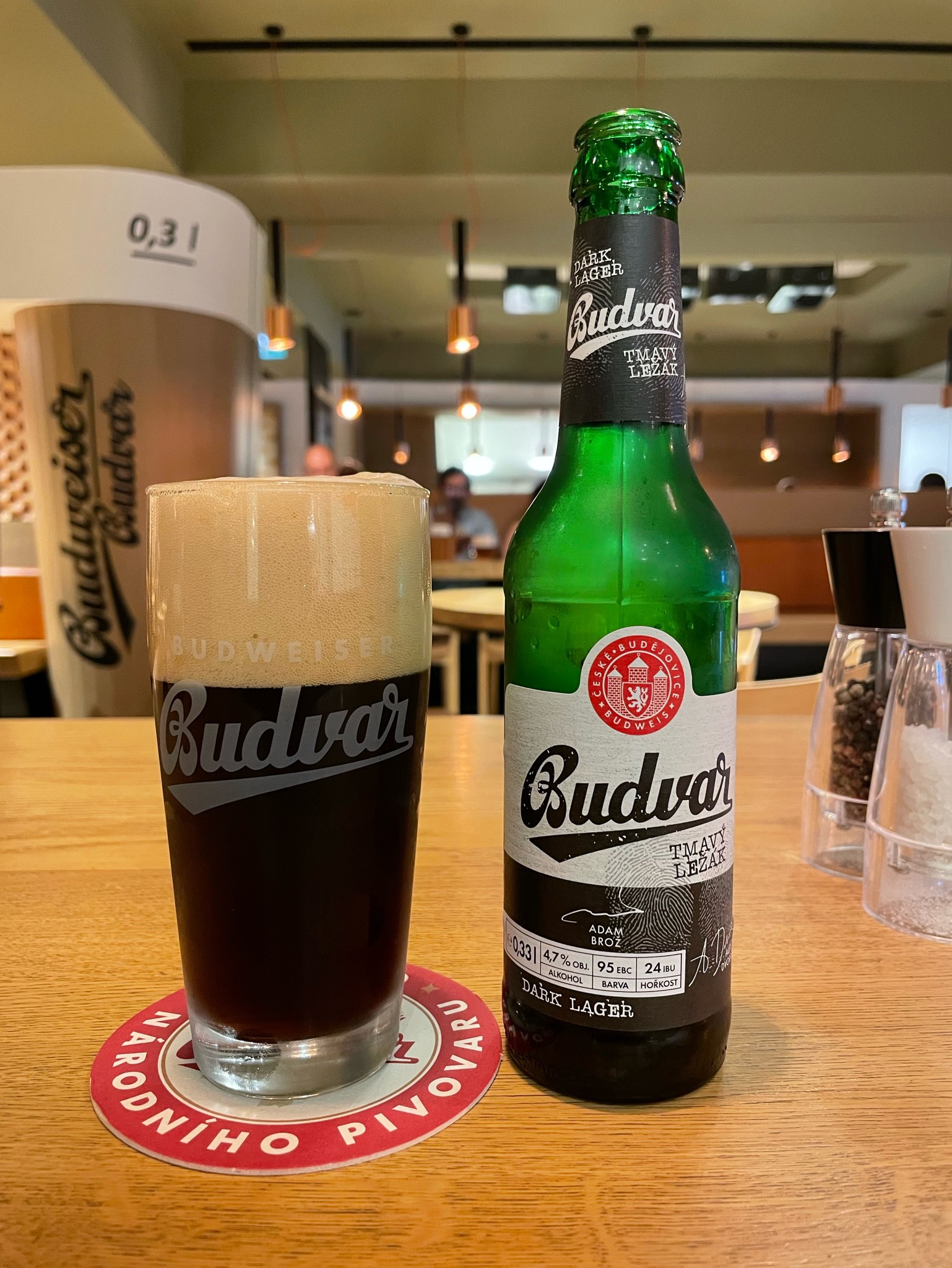 Budějovický Budvar Tmavý Ležák / Czechvar B: Dark, Czech Republic
