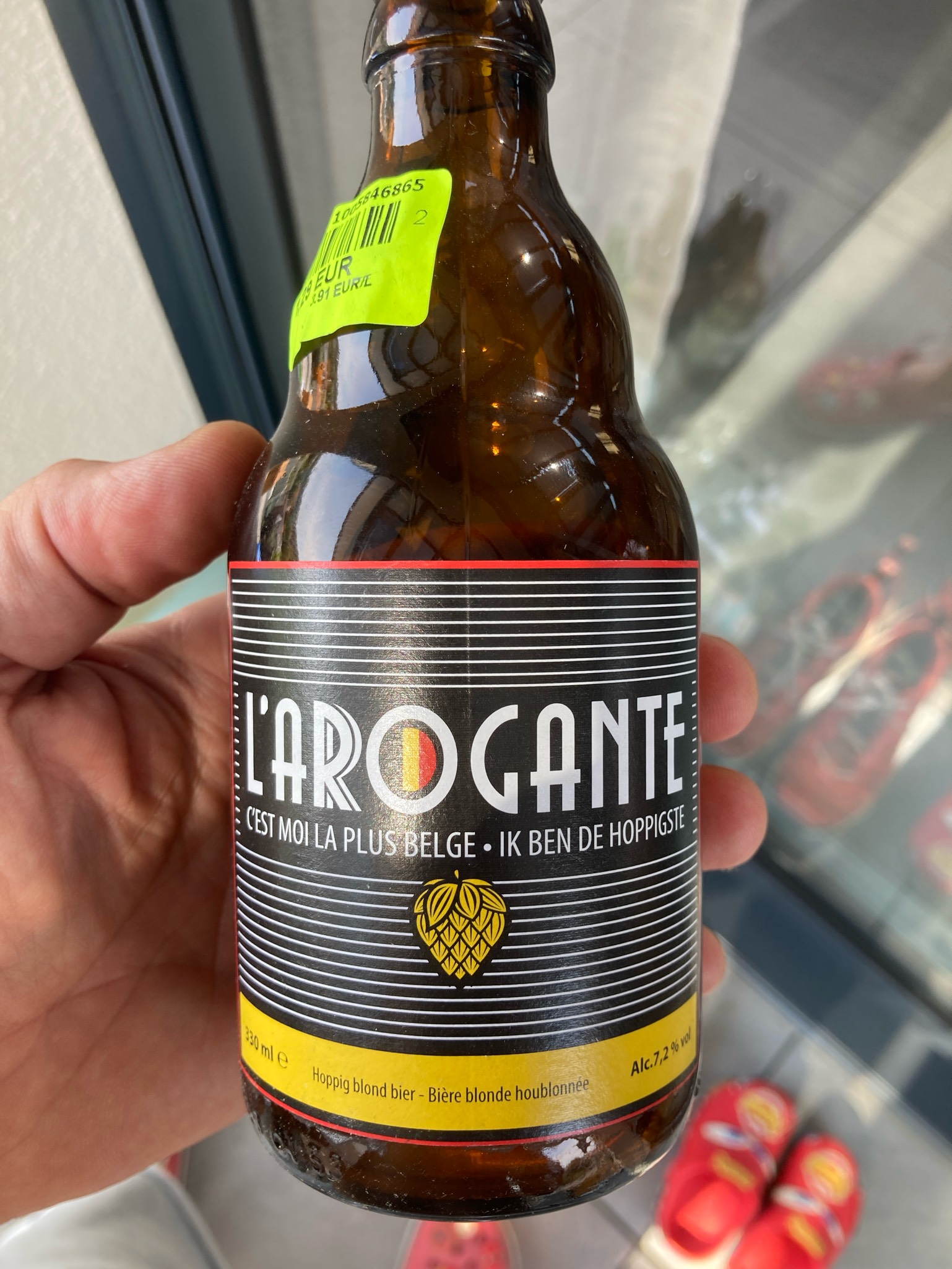 L'Arogante, Belgium