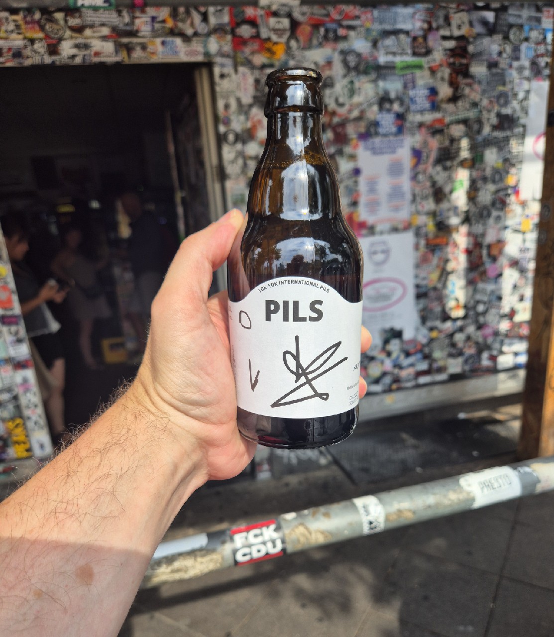 Yok-Yok International Pils, Privatbrauerei Streck-Bräu