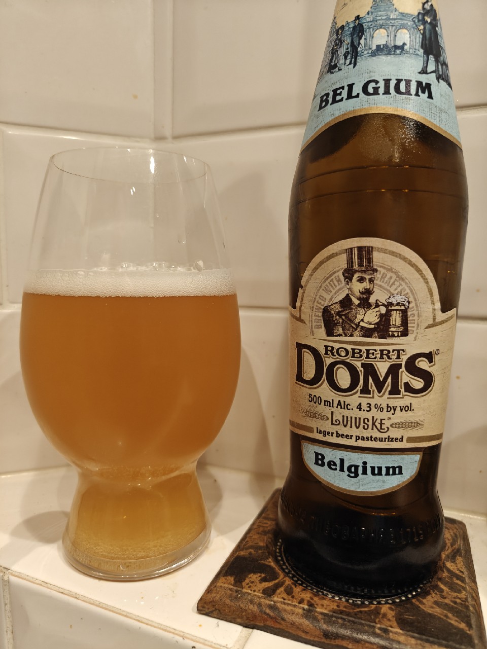 Lvisvske Robert Doms / Бельгійський, Ukraine
