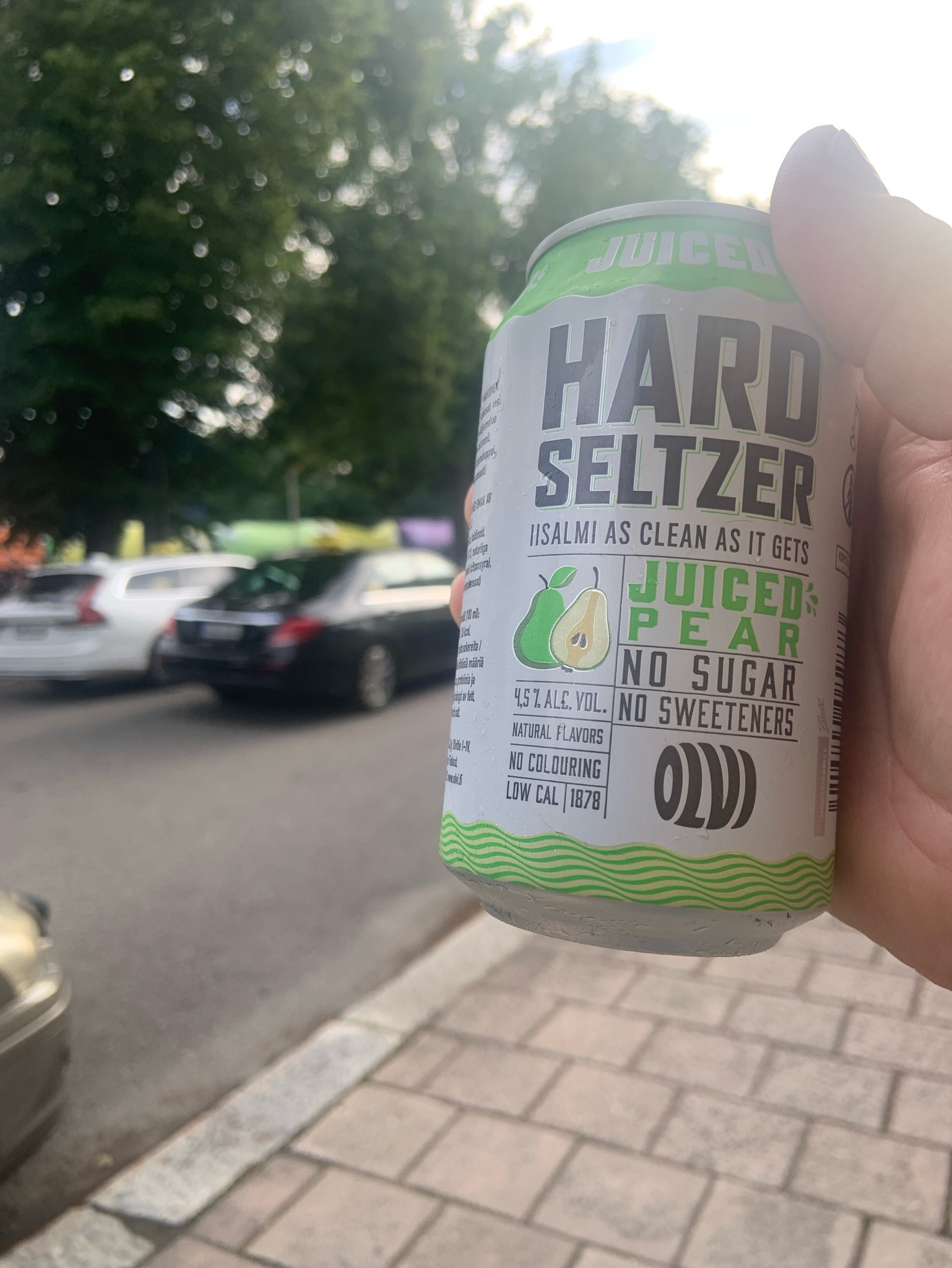 Hard Seltzer Juiced Pear, Finland