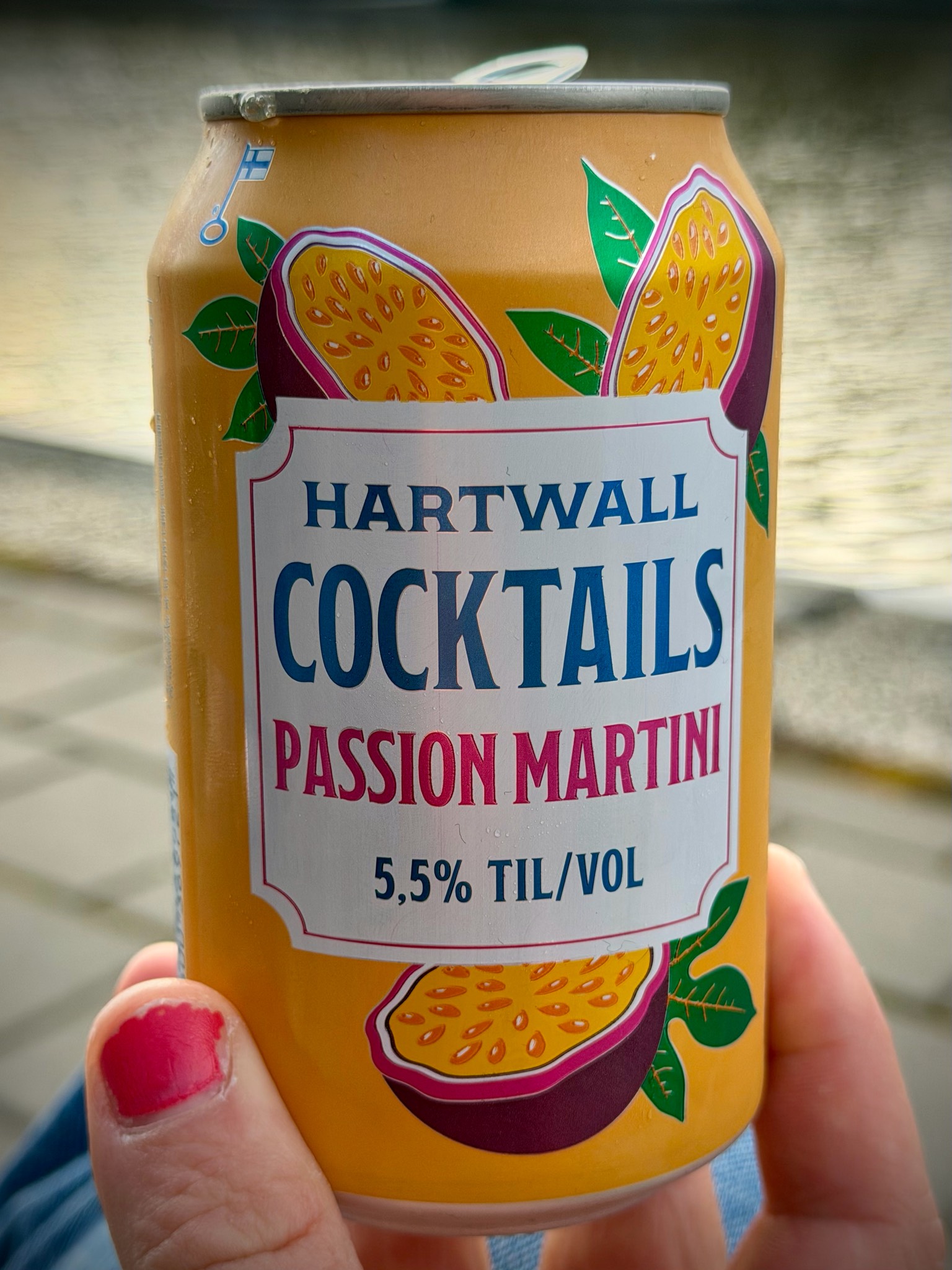 Hartwall Cocktails Passion Martini, Finland