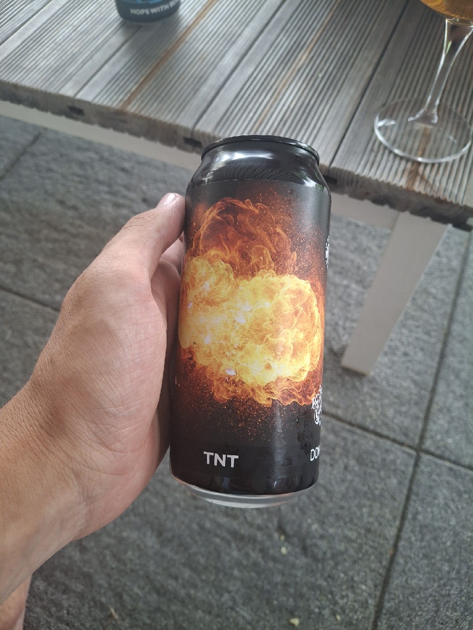TNT, Switzerland