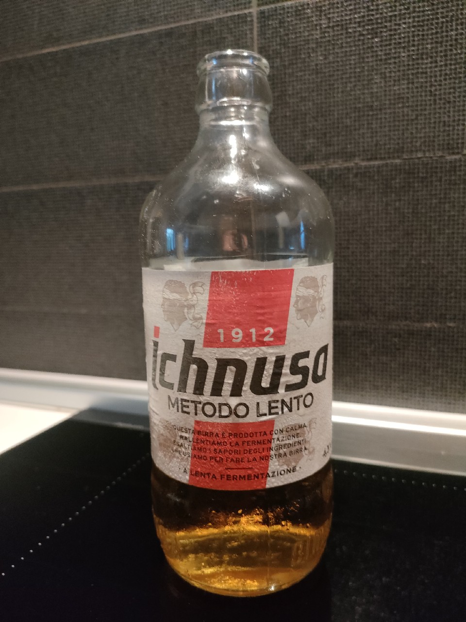 Ichnusa metodo lento, Italy