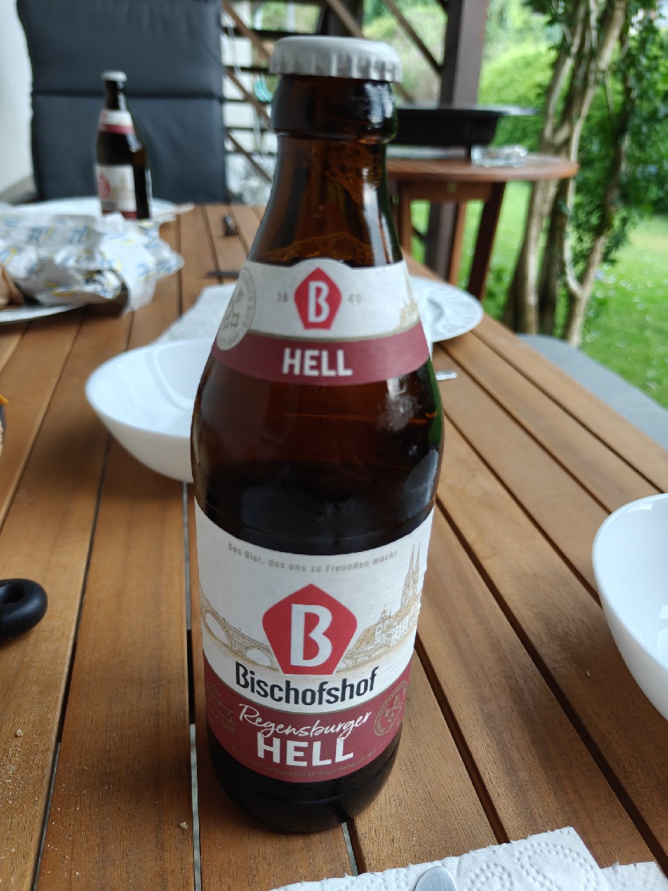 Bischofshof Regensburger Hell, Brauerei Bischofshof