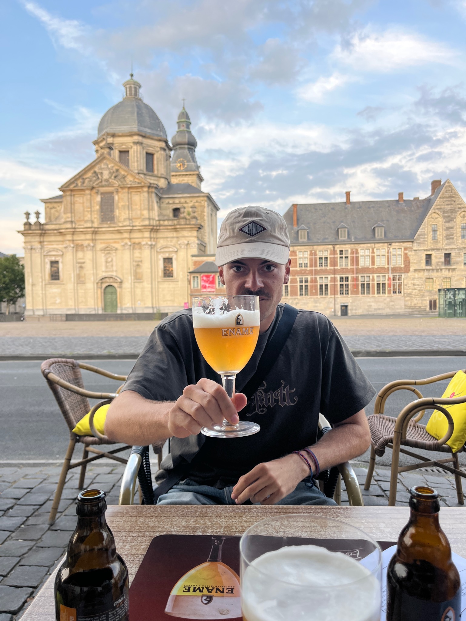 Ename Blond, Belgium