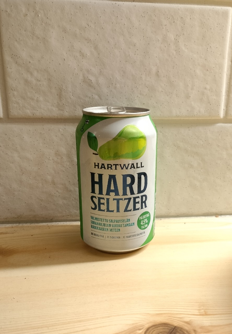 Hard Seltzer Päärynä, Finland