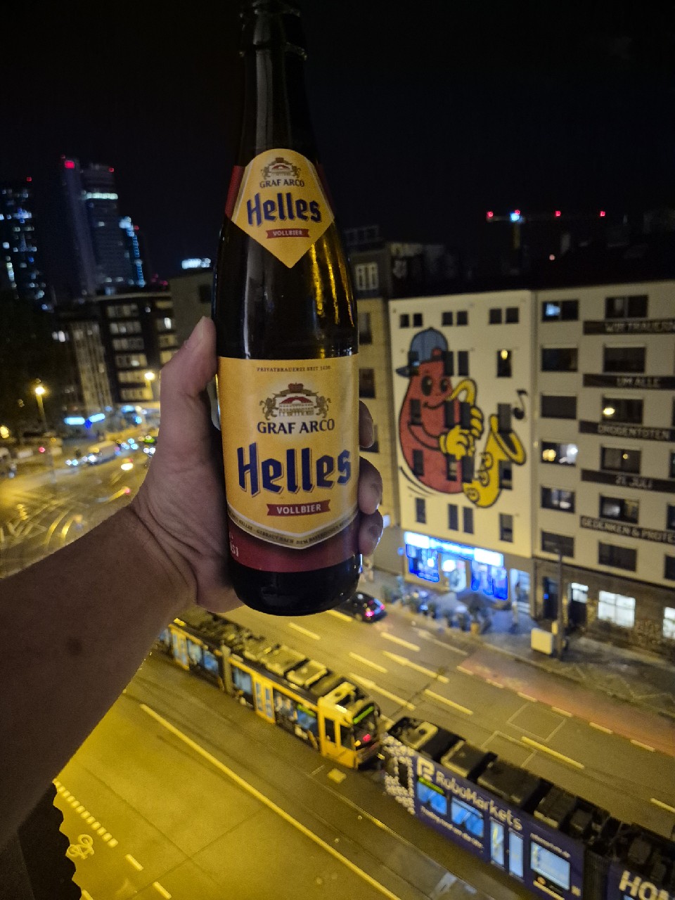 Graf Arco helles Vollbier, Gräfliche Brauerei Arco Valley