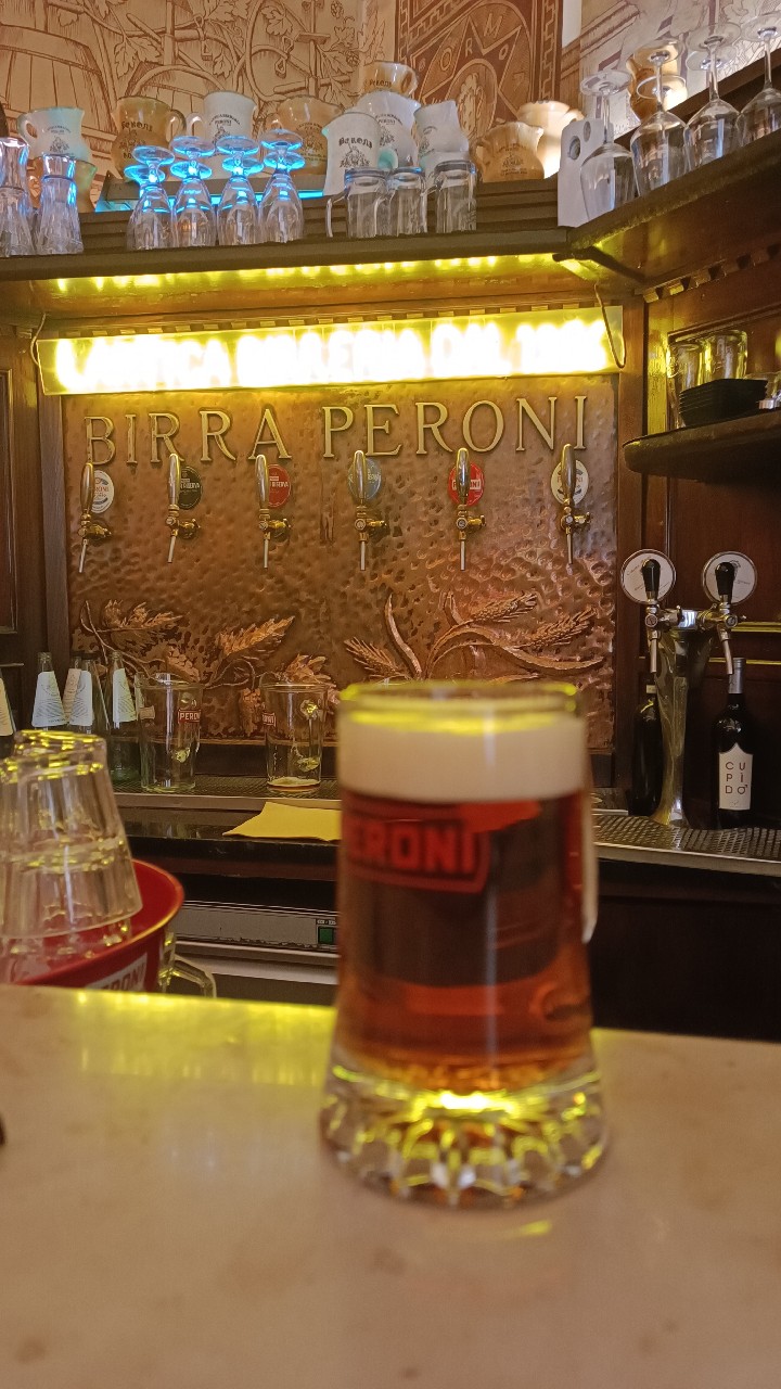Peroni Gran Riserva Rossa, Italy