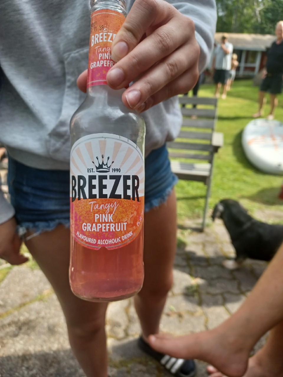 Breezer pink grapefruit, Bacardi