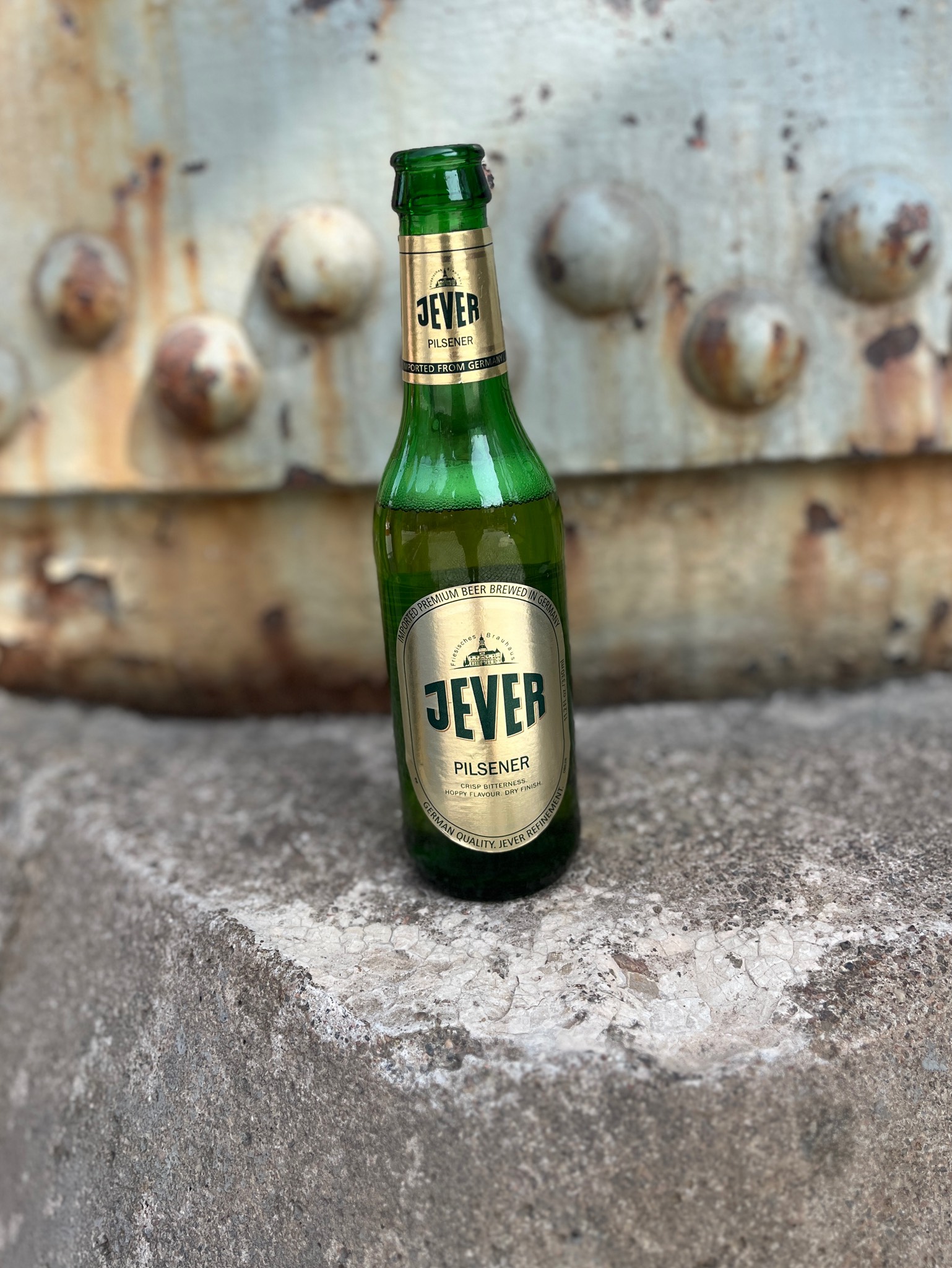 Jever Pilsener, Friesisches Brauhaus zu Jever (Oetker Group)