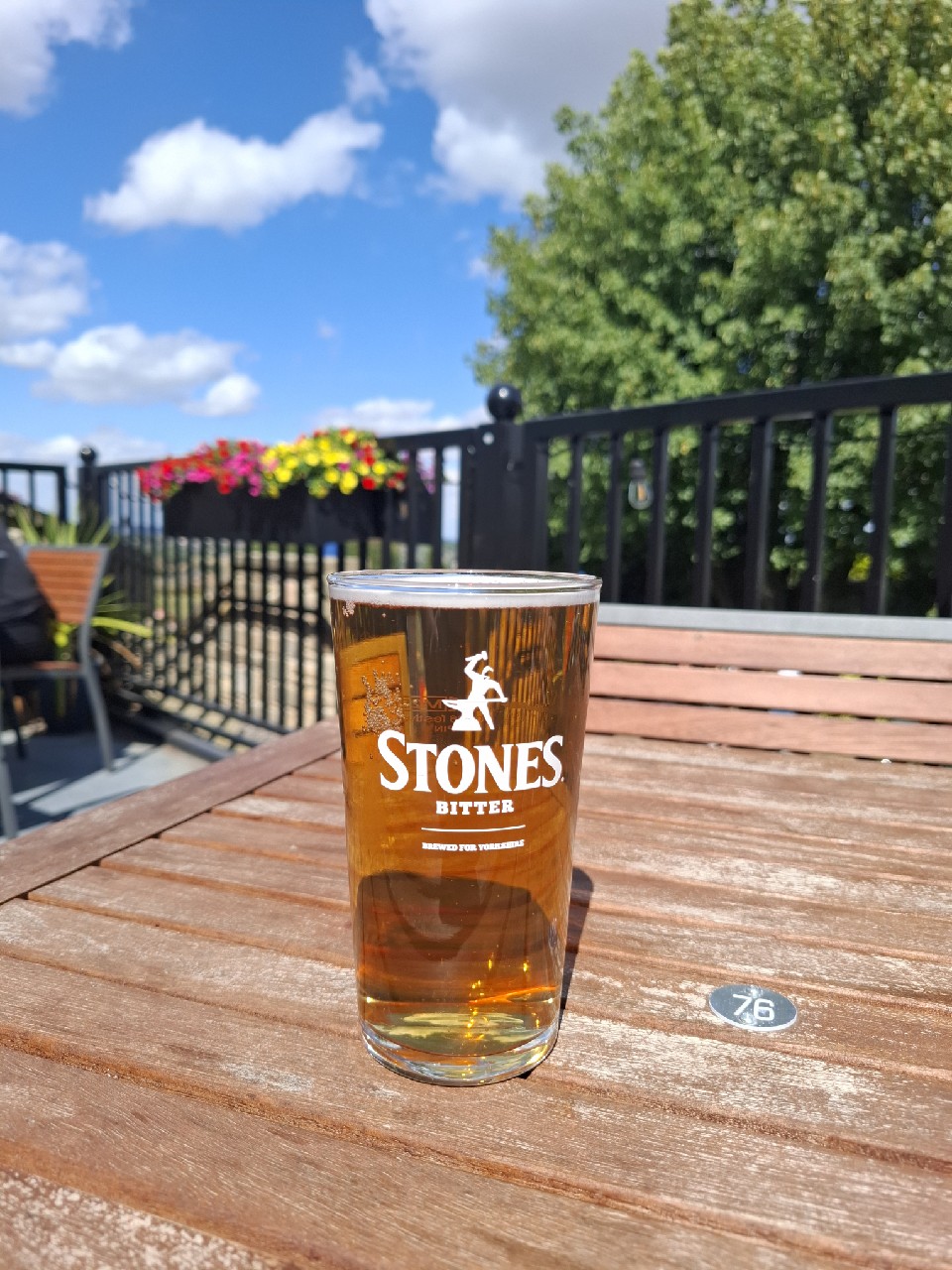 Stones Bitter, Tadcaster (MolsonCoors)