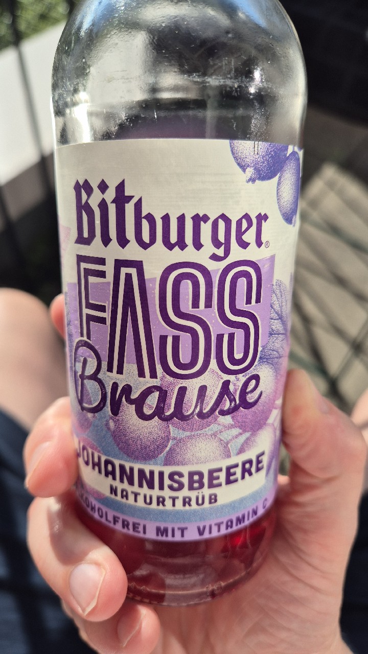Bitburger Fassbrause Johannisbeere, Germany