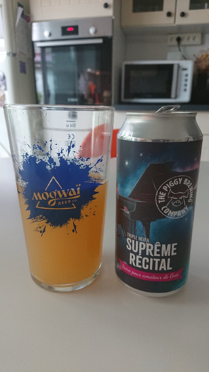 Suprême Récital, France
