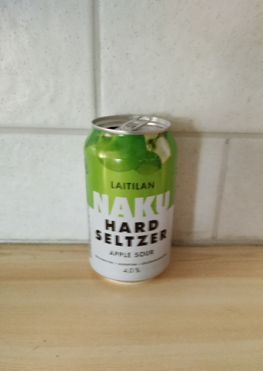 Laitilan NAKU Hard Seltzer Apple Sour 4%, Finland