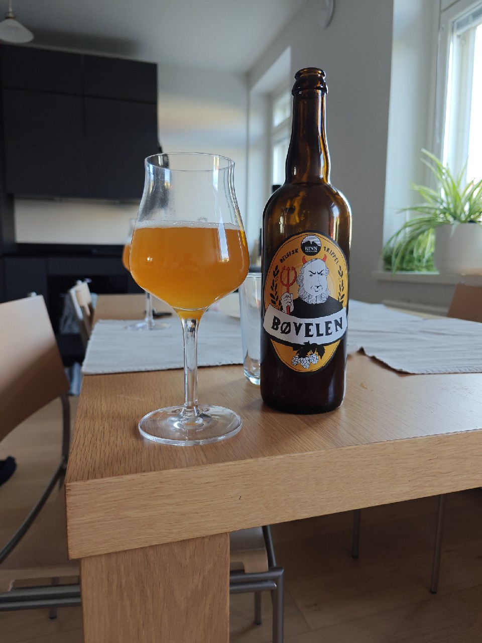Bøvelen, Kinn Bryggeri