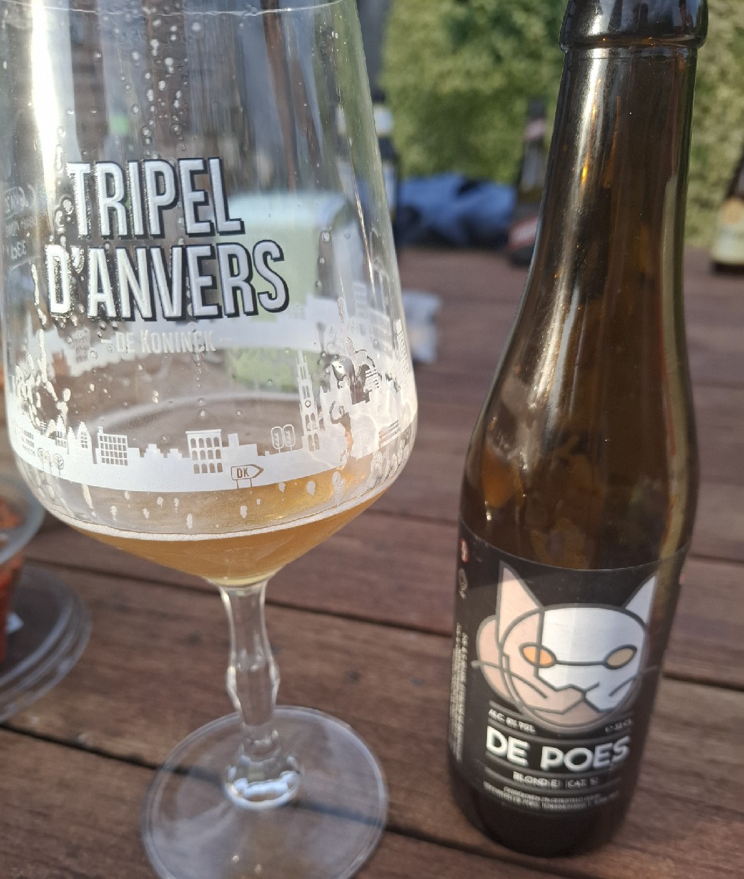 De Poes Blond(e) (Cat. 5), Brouwerij De Poes