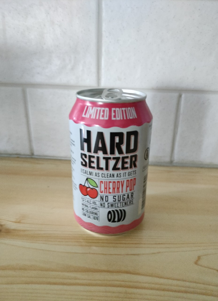 Hard Seltzer Cherry Pop, Finland