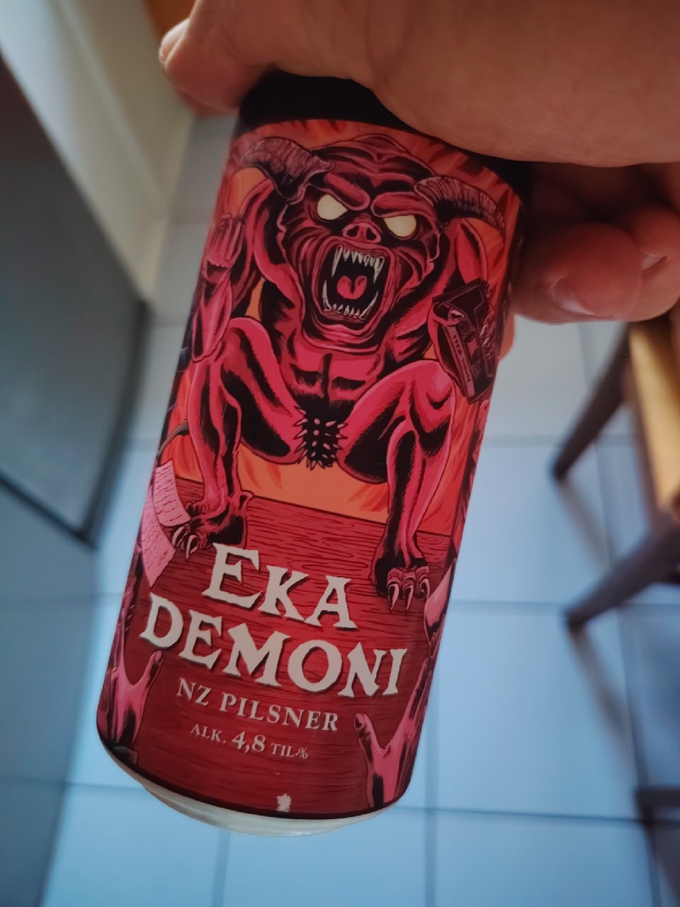 Eka Demoni, Finland